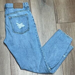 &Denim Women's Distressed Boyfriend Low Waist Blue Jeans Size 2